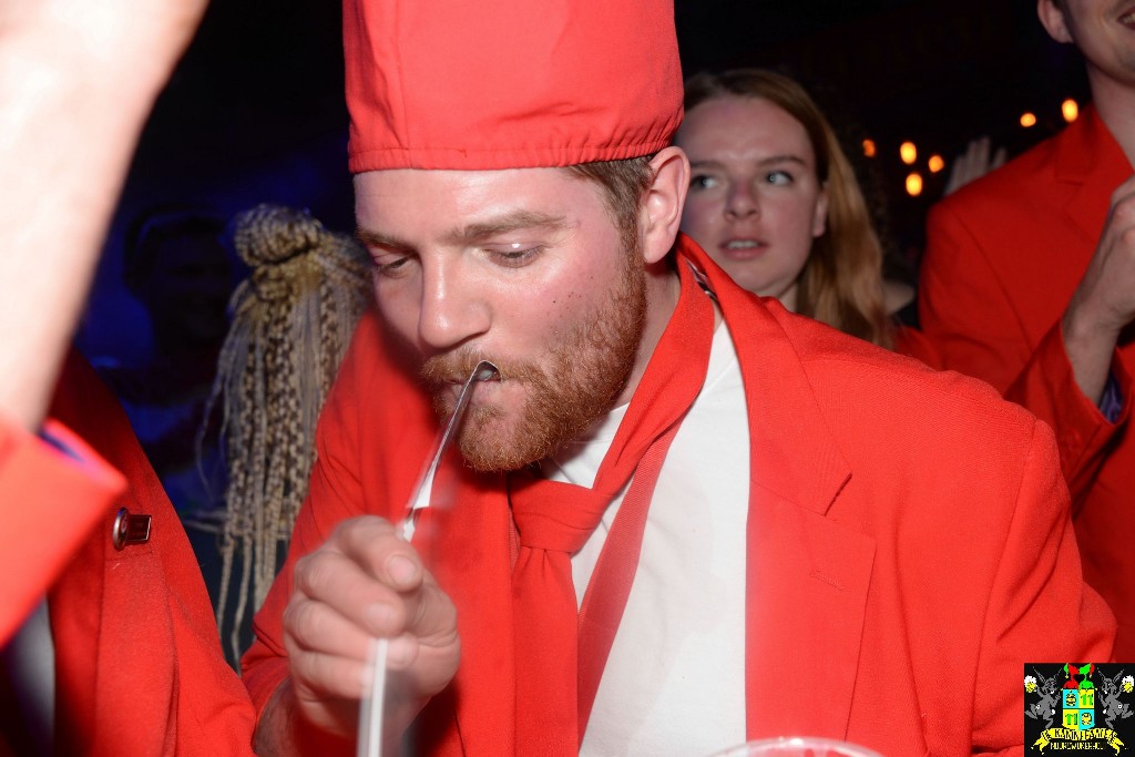 ../Images/H2O feest, onder water 004.jpg